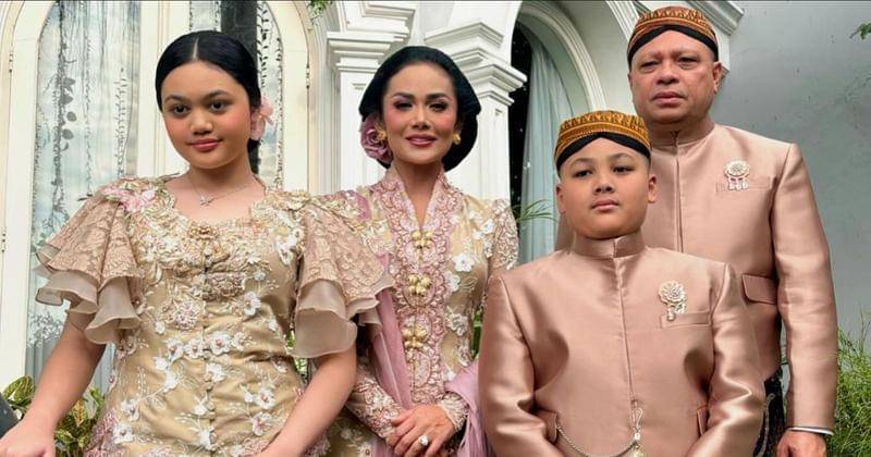 Instagram.com/krisdayantilemos